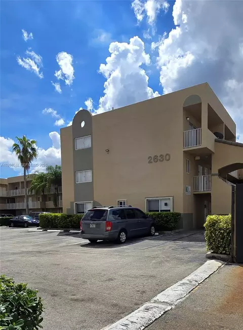 Other - 2630 W 76th St #201, Hialeah, FL 33016 photo 7 of 10