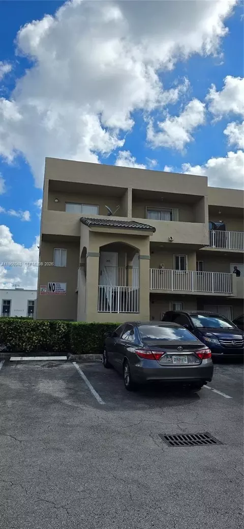 Other - 2630 W 76th St #201, Hialeah, FL 33016 photo 8 of 10