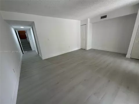 Living - 1104 W 44th St #87, Hialeah, FL 33012 photo 2 of 3