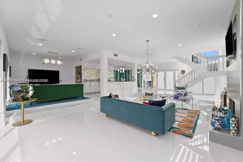 22818 El Dorado Dr, Boca Raton, FL 33433