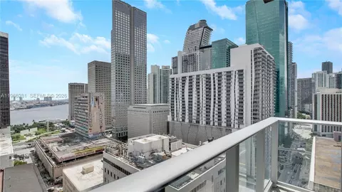 151 SE 1st St #2101, Miami, FL 33131