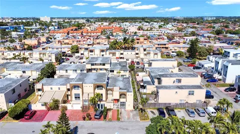 View/Area - 1115 W 38th Ter #50, Hialeah, FL 33012 photo 4 of 4