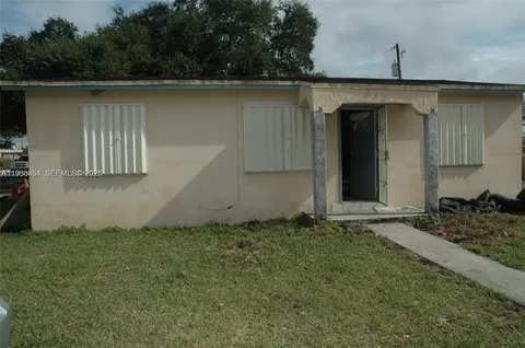 813 6th Ave, Florida City, FL 33034