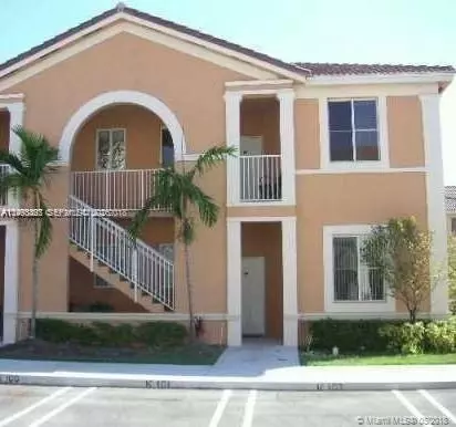 17720 NW 73rd Ave #105, Hialeah, FL 33015