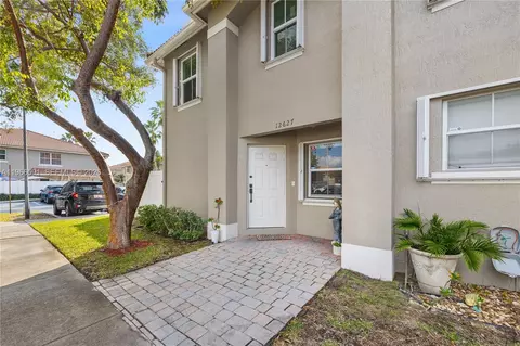 12627 SW 54th St, Miramar, FL 33027