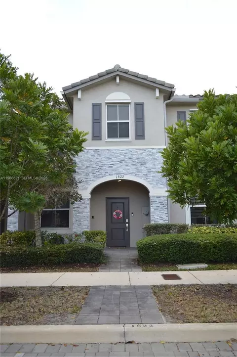 1522 SE 26th Ter, Homestead, FL 33035