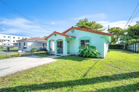 5825 NW 13th Ave, Miami, FL 33142