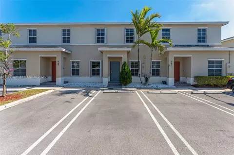 465 NE 5th Pl #465, Florida City, FL 33034