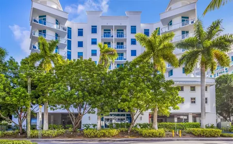 3030 NE 188th St #602, Aventura, FL 33180