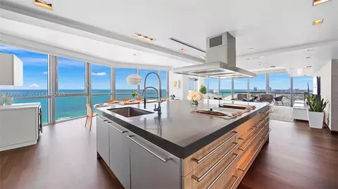 101 20th St #PHA 3909, Miami Beach, FL 33139