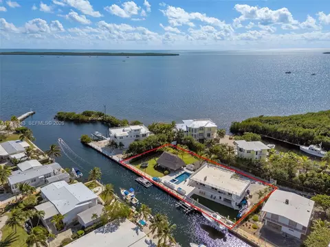 17 Poisonwood Rd, Key Largo, FL 33037