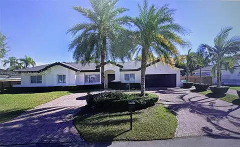 15845 SW 153rd Ave, Miami, FL 33187