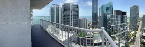 1200 Brickell Bay Dr #3923, Miami, FL 33131