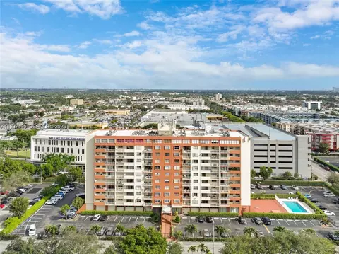 4675 W 18th Ct #1101, Hialeah, FL 33012