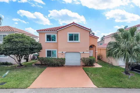 1054 SE 6th Ave, Dania Beach, FL 33004