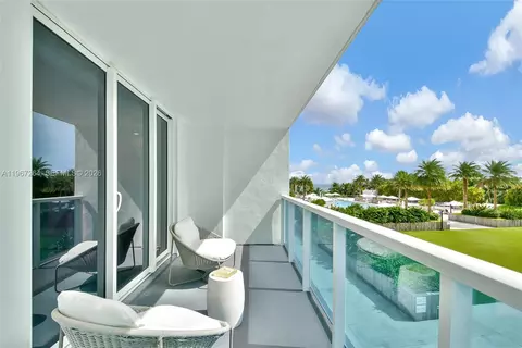 2301 Collins Ave #303, Miami Beach, FL 33139