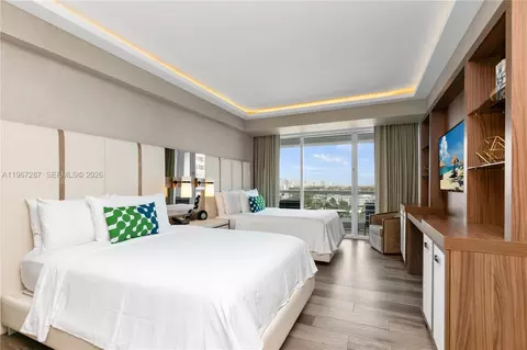 551 N Fort Lauderdale Beach Blvd #H804, Fort Lauderdale, FL 33304