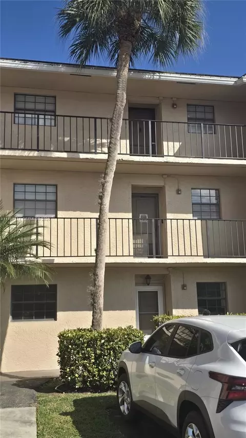 3351 NW 85th Ave #316, Coral Springs, FL 33065