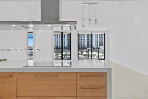 17301 Biscayne Blvd #305, North Miami Beach, FL 33160