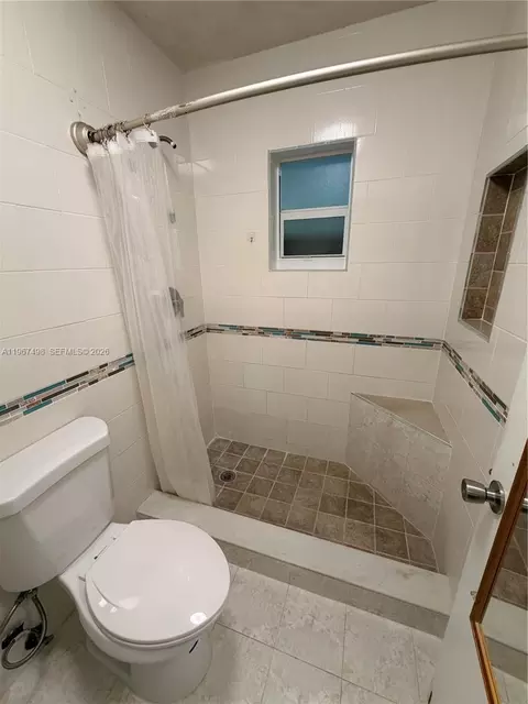 Bath - 6080 NW 199th St, Hialeah, FL 33015 photo 2 of 2