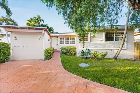 4487 SW 15th Ter, Miami, FL 33134