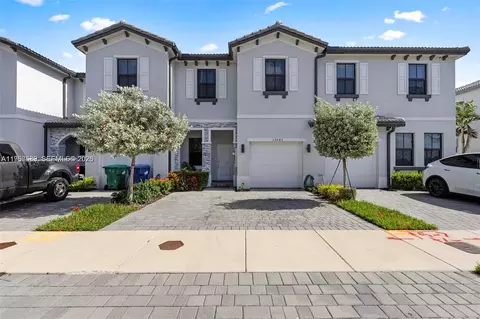 13043 SW 286th Way, Homestead, FL 33033