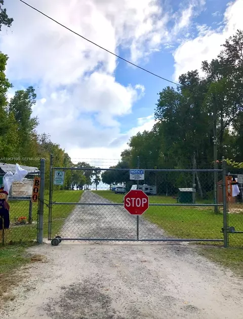 216 Marie Ave, Other, FL 32139 photo 3