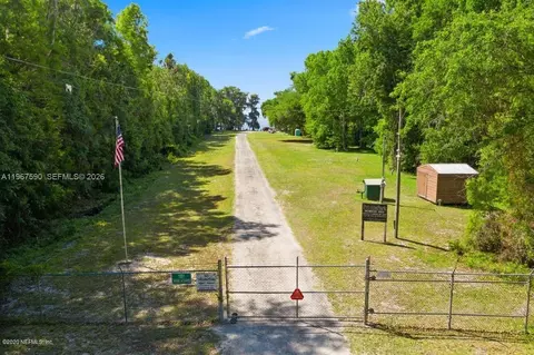 216 Marie Ave, Other, FL 32139 photo 2