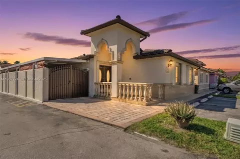 9326 NW 121st St #115, Hialeah Gardens, FL 33018