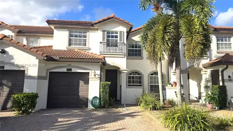 9741 Darlington Pl, Cooper City, FL 33328