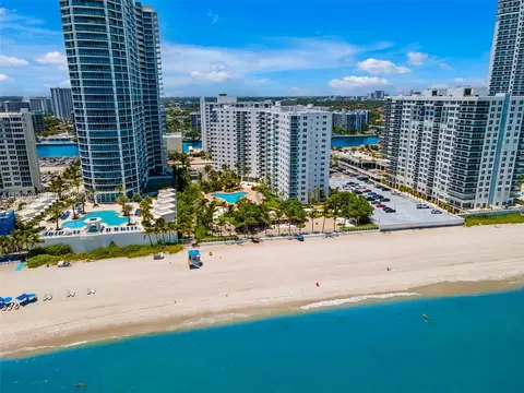 3000 S Ocean Dr #1122, Hollywood, FL 33019