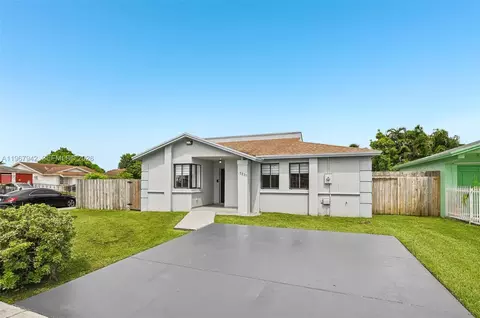 12237 SW 193rd St, Miami, FL 33177