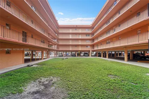 1890 W 56th St #1411, Hialeah, FL 33012