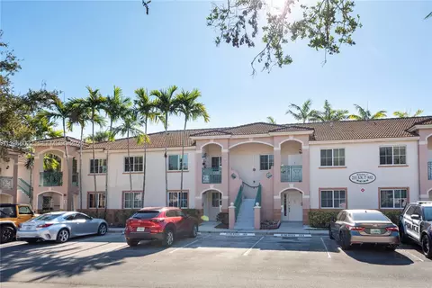 2151 NW 77th Way #203, Pembroke Pines, FL 33024