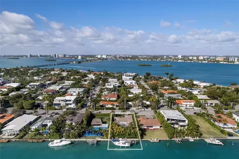 View/Area - 10121 E Broadview Dr, Bay Harbor Islands, FL 33154 photo 7 of 11