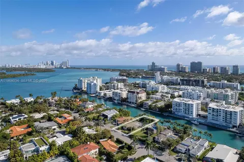 View/Area - 10121 E Broadview Dr, Bay Harbor Islands, FL 33154 photo 5 of 11