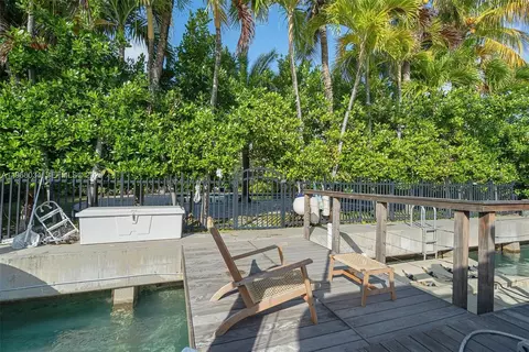 Exterior - 10121 E Broadview Dr, Bay Harbor Islands, FL 33154 photo 10 of 10