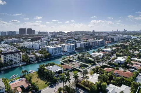 View/Area - 10121 E Broadview Dr, Bay Harbor Islands, FL 33154 photo 10 of 11