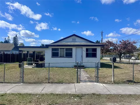 546 NW 5th Ave, Homestead, FL 33030