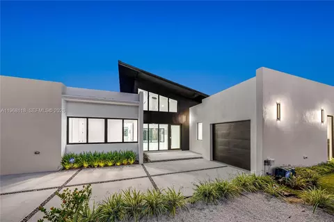 4321 SW 99th Ave, Miami, FL 33165