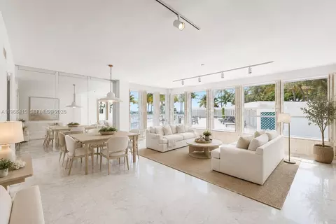 4925 Collins Ave #1A, Miami Beach, FL 33140