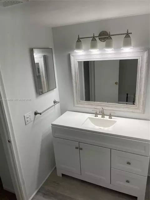 2251 NW 48th Ter #215, Lauderhill, FL 33313