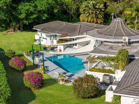 13300 SW 69th Ave, Pinecrest, FL 33156