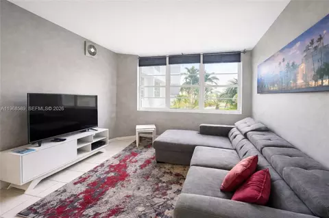 100 Lincoln Rd #415, Miami Beach, FL 33139