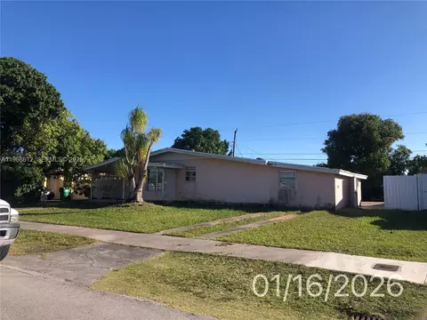 11952 SW 176th Ter, Miami, FL 33177