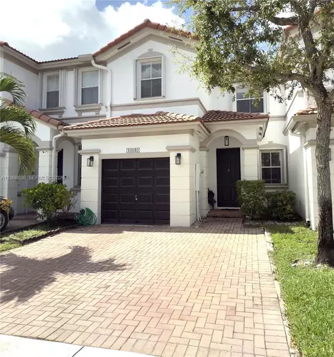 10840 NW 79th St, Doral, FL 33178