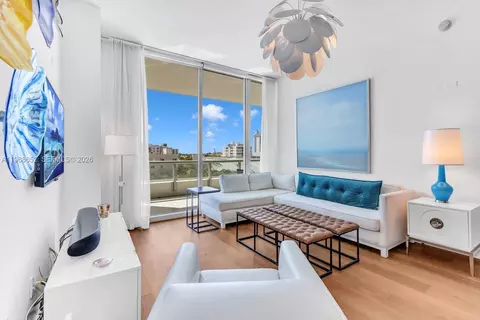 6799 Collins Ave #412, Miami Beach, FL 33141