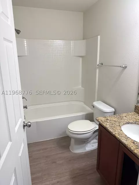 Bath - 4717 Chatterton Way, Riverview, FL 33578 photo 1 of 4