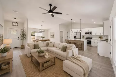 Living - 9989 SW 42nd Ave, Ocala, FL 34476 photo 1 of 3