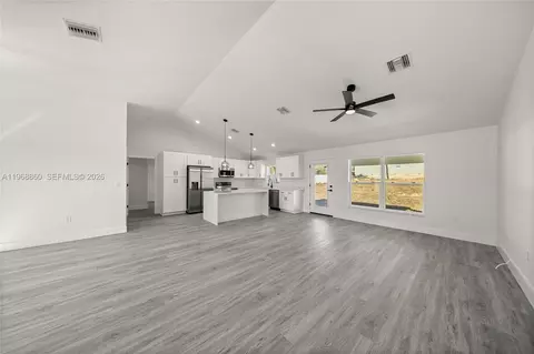 Living - 9989 SW 42nd Ave, Ocala, FL 34476 photo 3 of 3